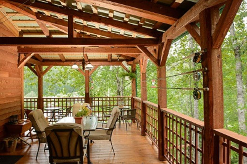 Auberge De La Riviere Matapedia - Matapedia River Lodge Routhierville Exteriér fotografie